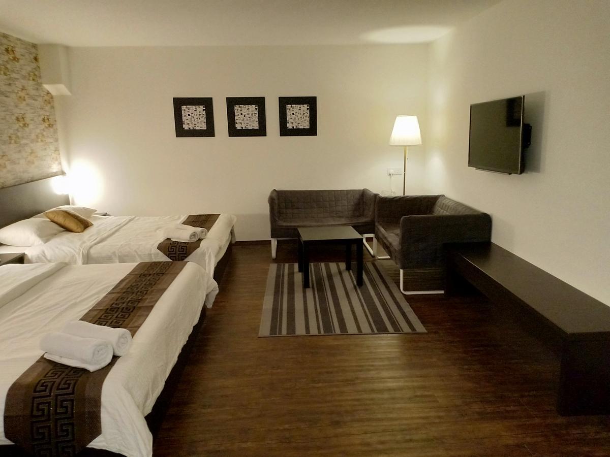 52 The Grace Hotel Муар Экстерьер фото